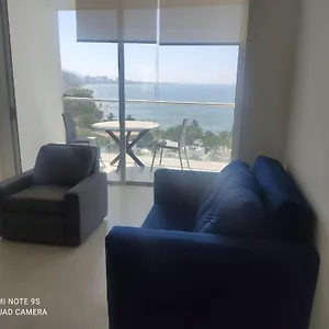 Magnifico Con Vista Y Salida Al Mar Apartamento